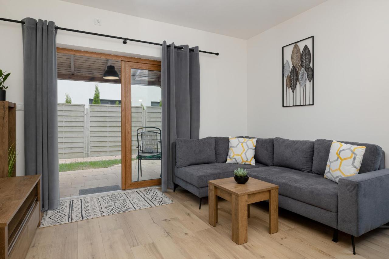 Apartamenty Zielona 11 By Noclegi Renters Miedzywodzie Bagian luar foto